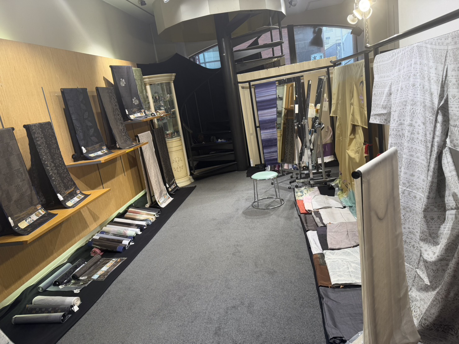 店長50歳アニバーサリーで展示した大島紬